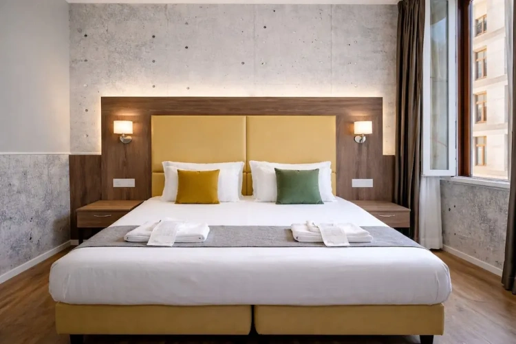 1 Bedroom Deluxe Double room