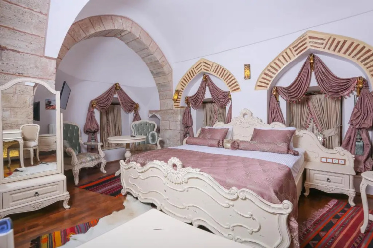 Behrampasa Otel
