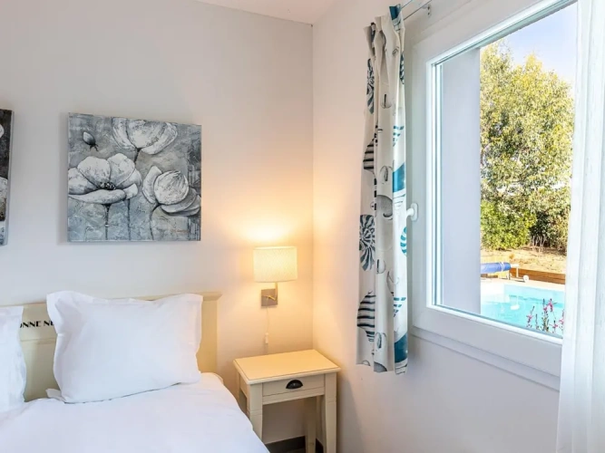 4 Bedrooms Comfort Villa