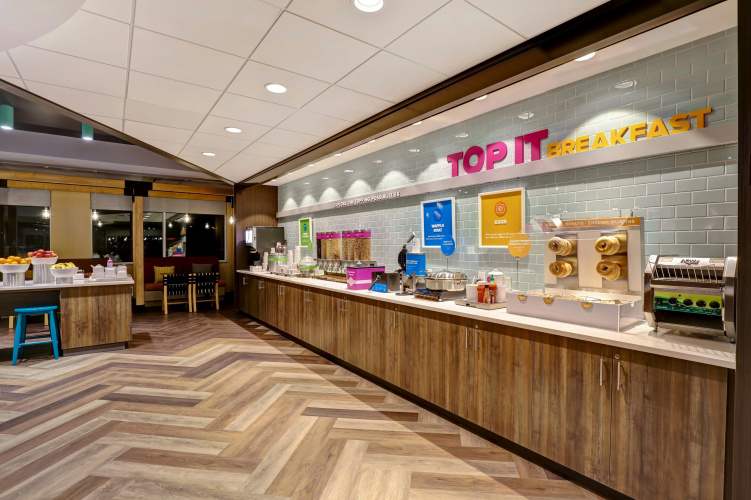 Tru By Hilton Edmonton Windermere photo 25