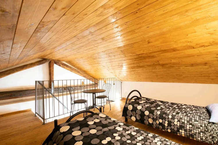 Standard Duplex room