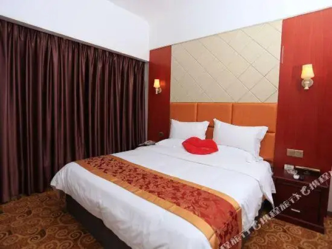 Longju Business Hotel