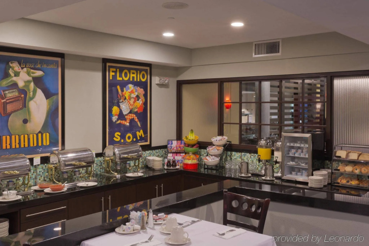 DoubleTree by Hilton Chatsworth photo 13