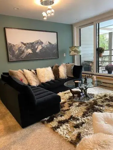 1100 N Frontage Rd Condo Unit W 2305