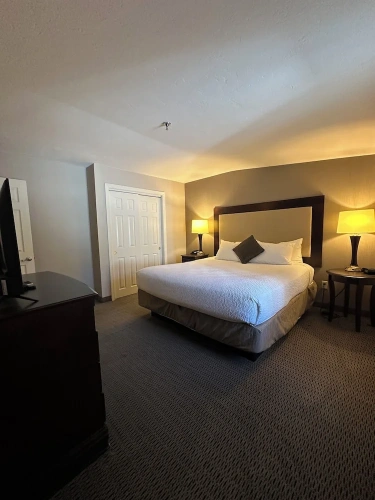 Standard Double Suite