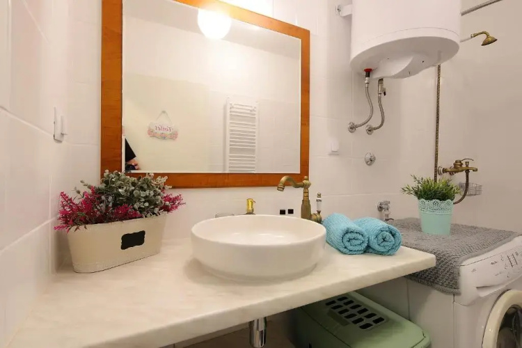 Studio Apartment Ada 2