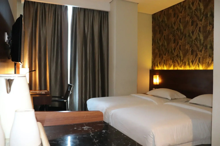 Pakons Prime Hotel