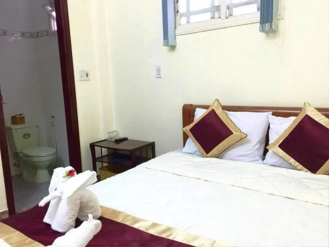 Quy Long Homestay