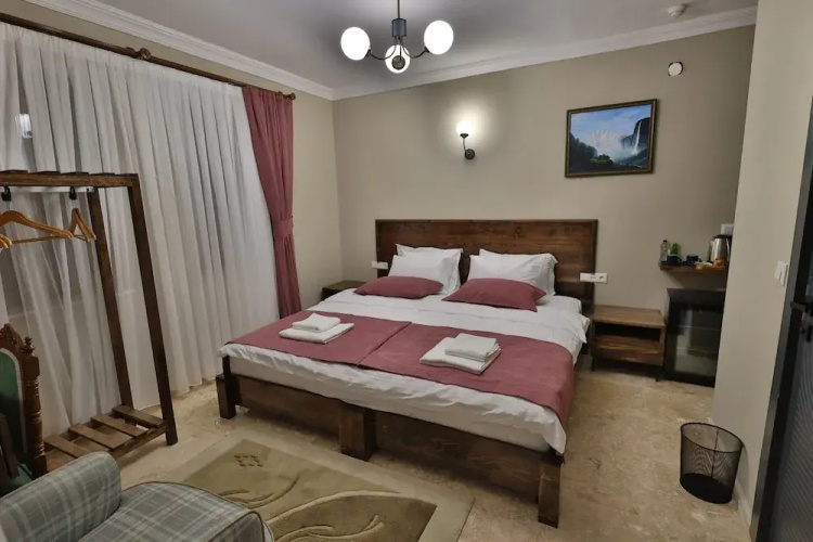 Yellow Stone Suites