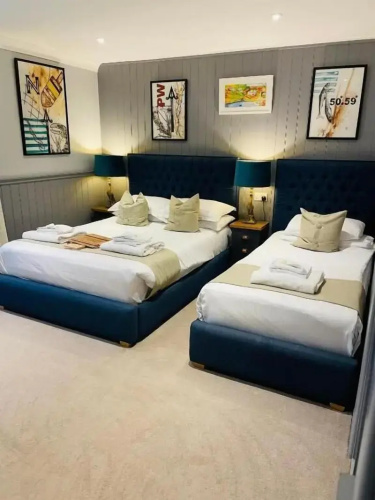 Port Gaverne Hotel
