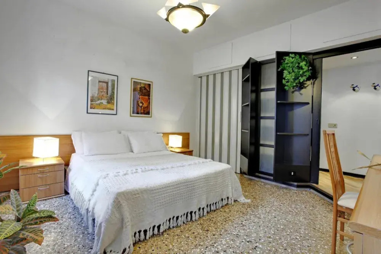 Grimaldi Apartments - Zaccaria