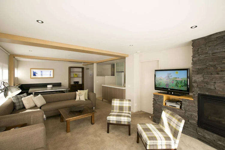 Altitude Apartments