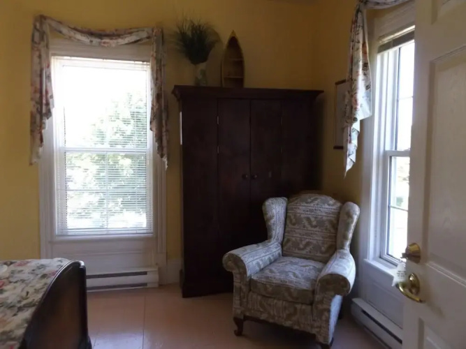 Deer Island Inn