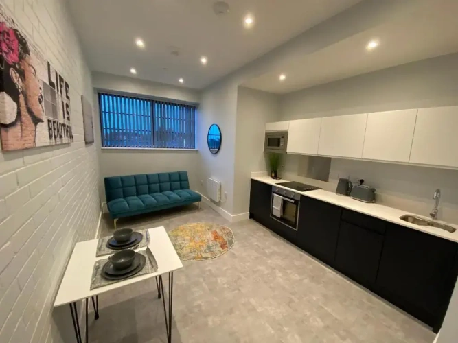 Deluxe Apartment