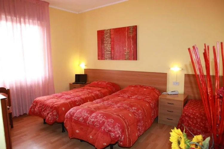 Business Double room with partial sea view