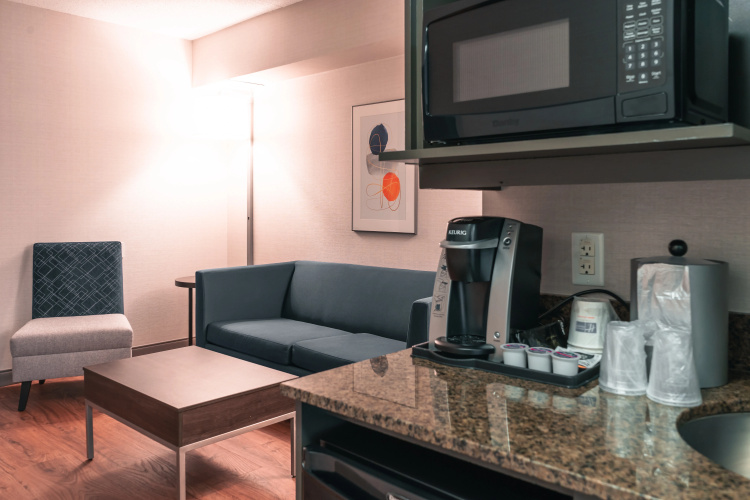 Holiday Inn Express & Suites Kingston Central photo 29