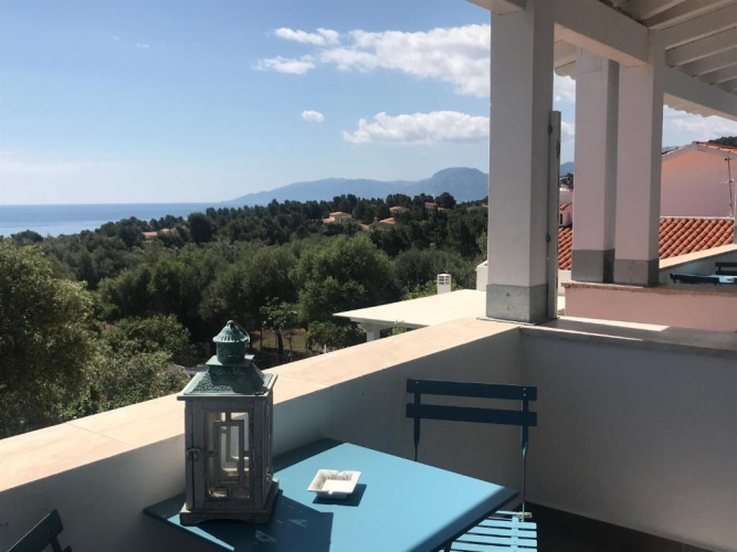 Standard Triple room with balcony and with sea view