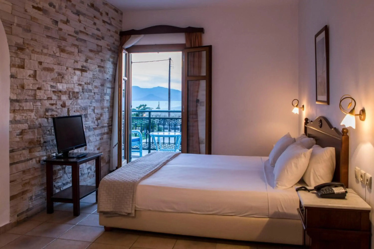 Plaza Beach Hotel