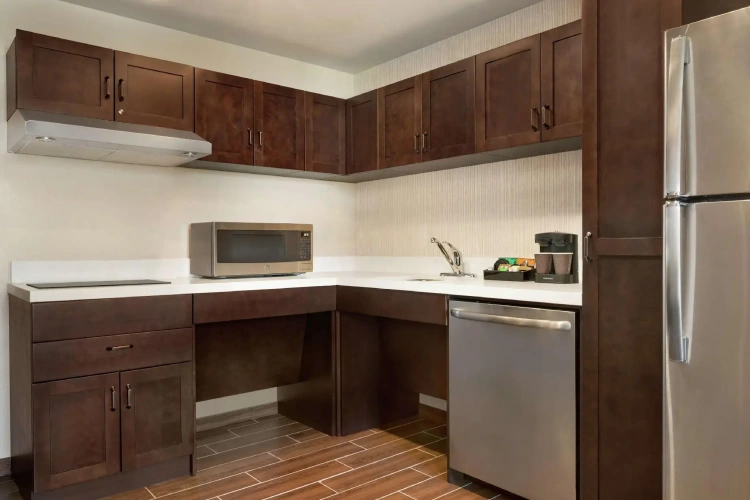 Quadruple Suite