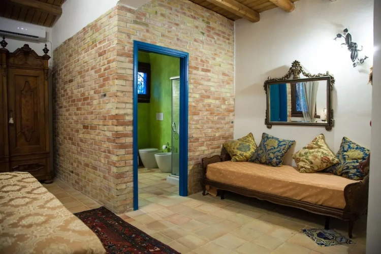 Standard Family room