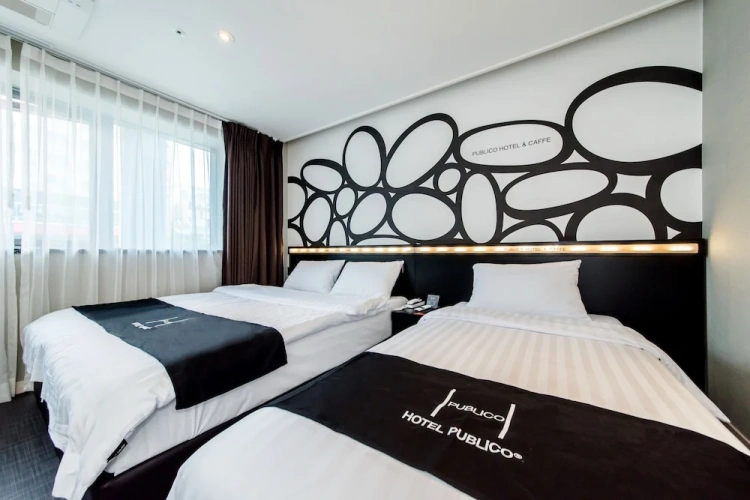 Standard Twin Family room