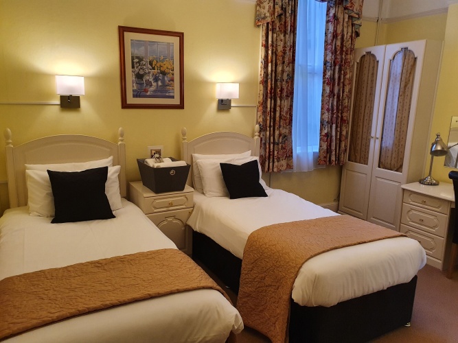 Guest rooms