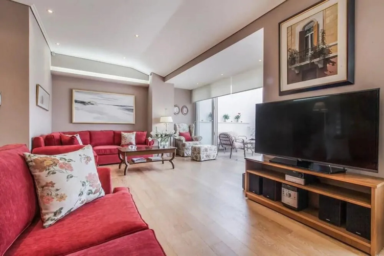 Acropolis Luxury Residences