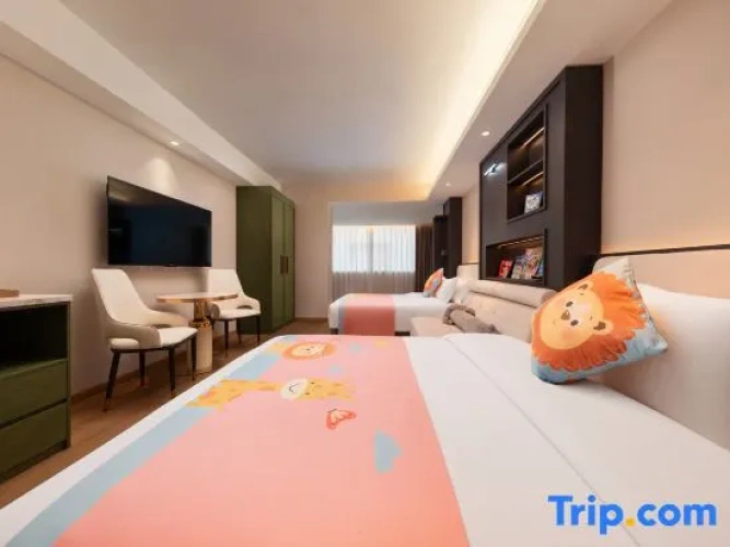 Standard Twin Family room