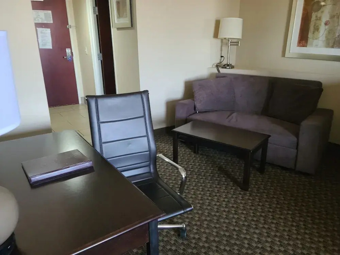 Comfort Suites Forsyth