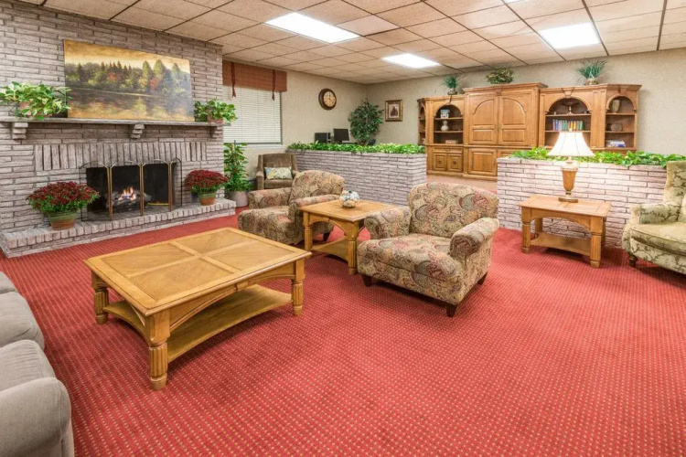 Super 8 Henrietta/rochester Area - Brighton, NY