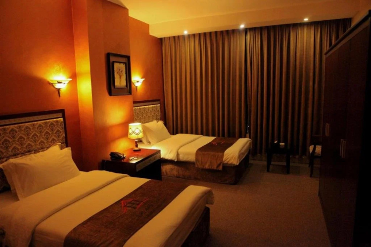 Al-Houdaj Hotel Suiets
