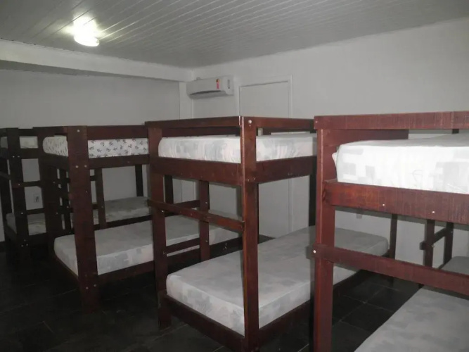 Hostel Tree House