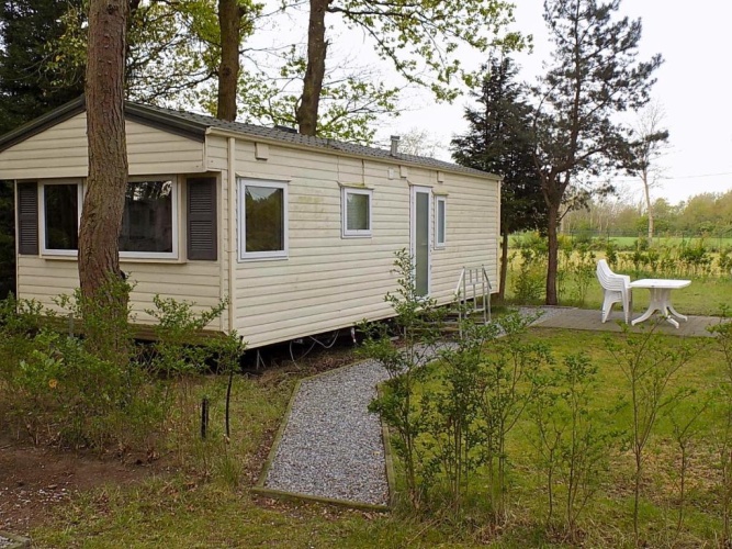 3 Bedrooms Bungalow