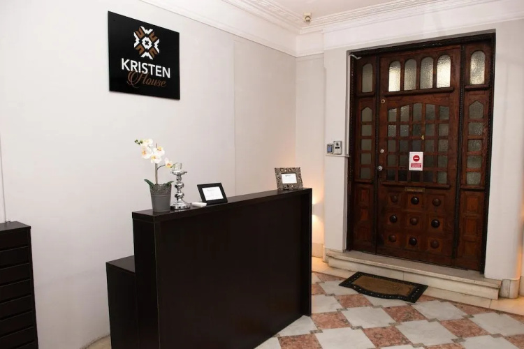 Kristen House