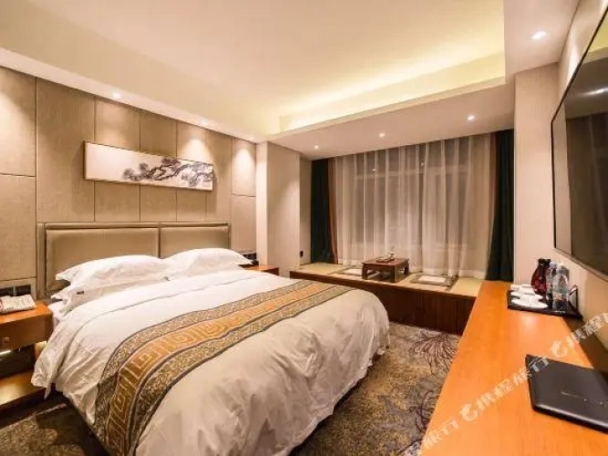 Deluxe Double Suite
