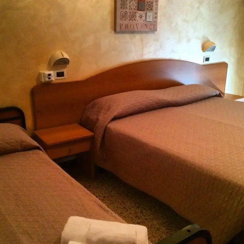 Classic Quadruple room