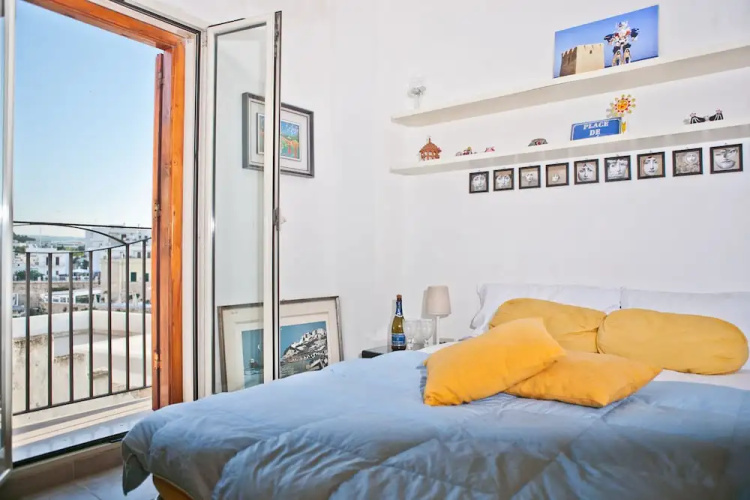 Levante Rooms