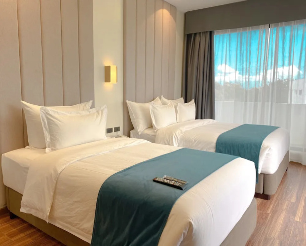 Bravo Tanauan Hotel