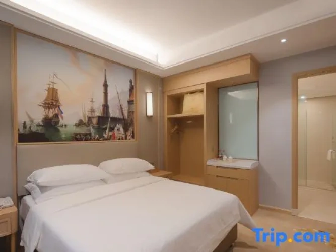 1 Bedroom Deluxe Suite