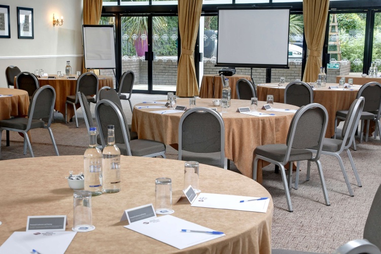 Plus Pinewood On Wilmslow Hotel Cheshire photo 23