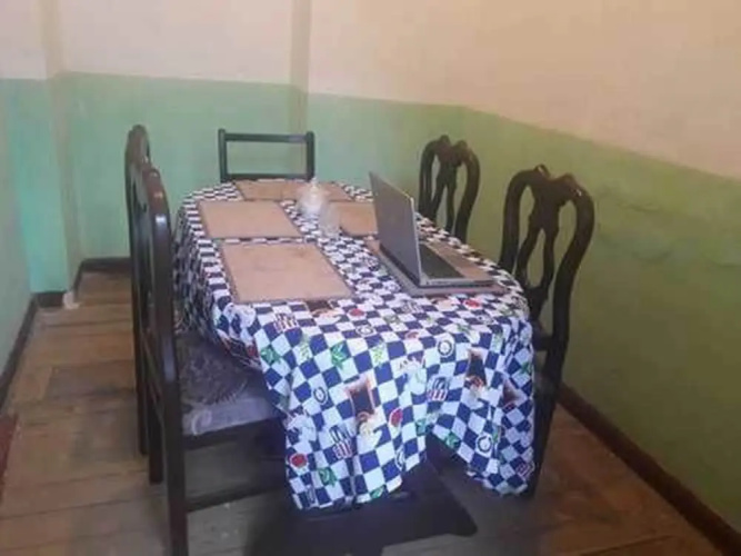 Friendly House & Hostel