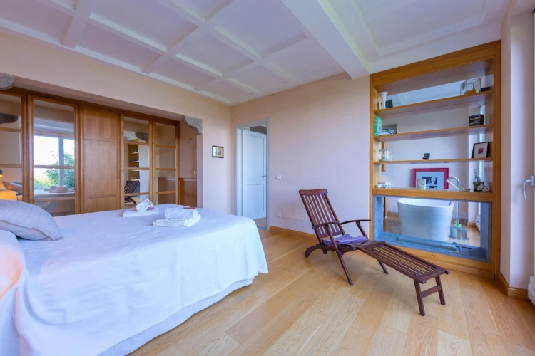 Paradis Relais Pool View EV Recharge