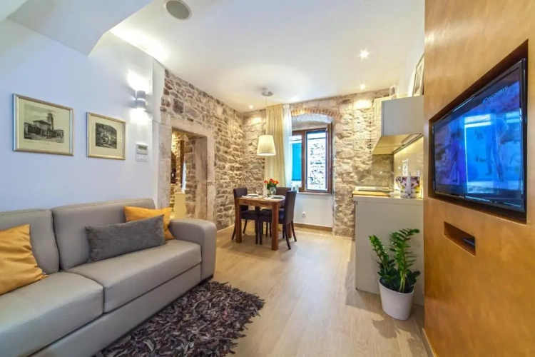 1 Bedroom Luxury Apartment
