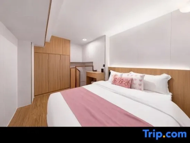 Deluxe Duplex Suite