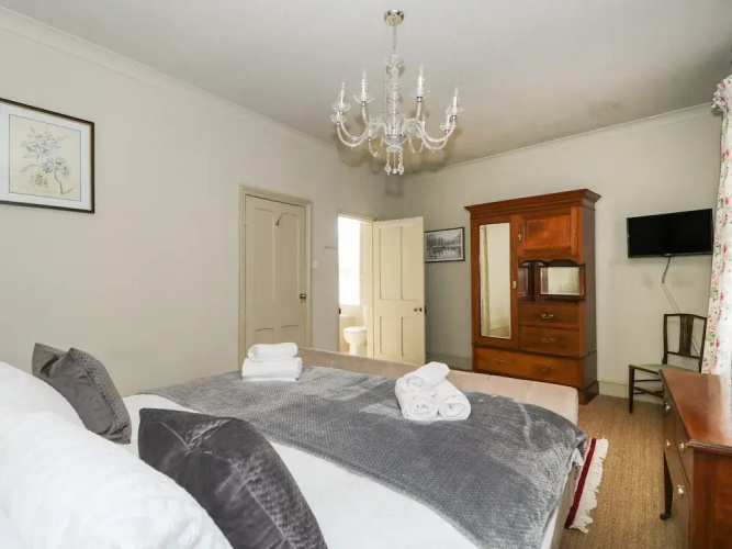 Troon Cottage