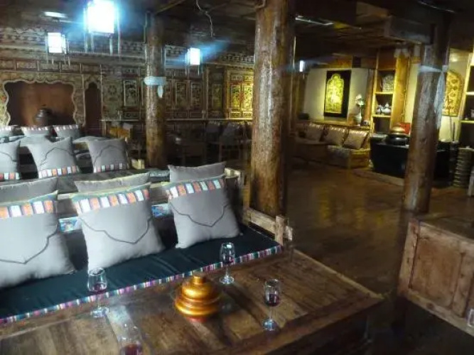 Degalin Inn