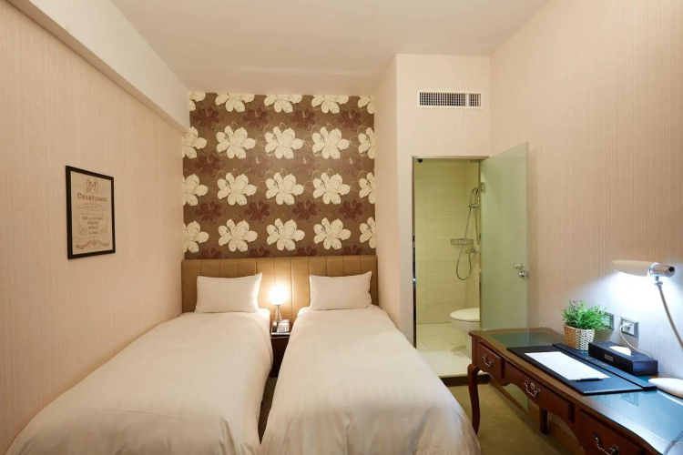 Hunt Champion Hotel