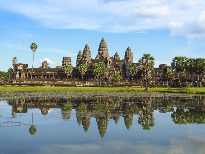 The King Angkor Villa
