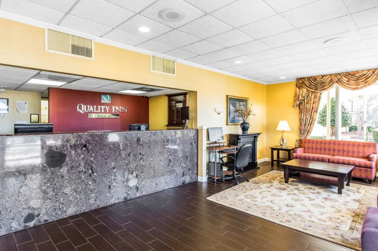 Quality Inn