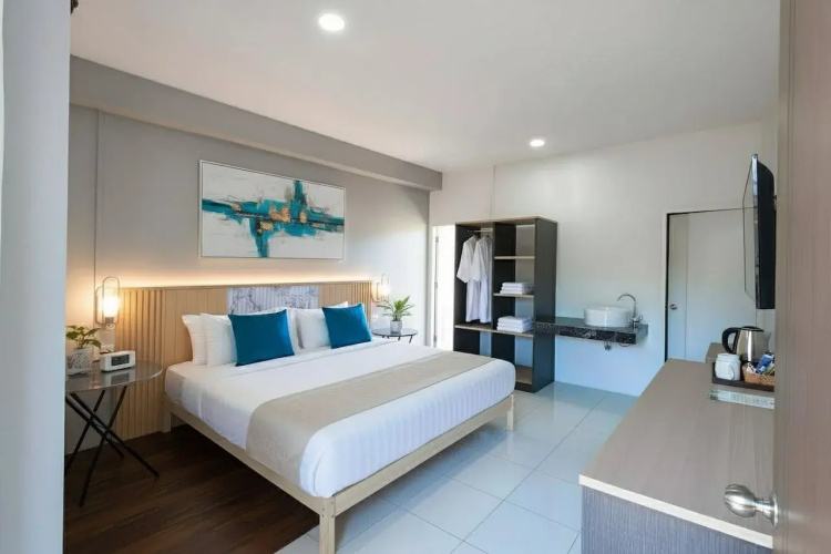 Ko lanta Hotels & Co- Working Space